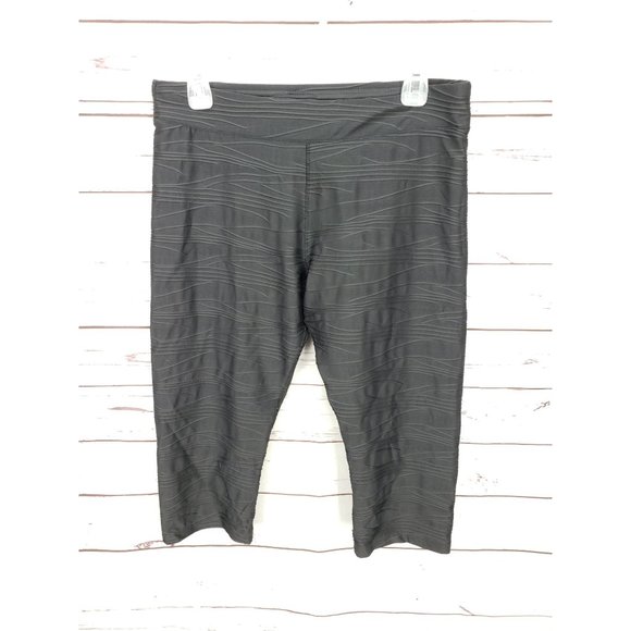 BCG Large Black Capri Athletic Leggings‎ pants - Picture 1 of 9